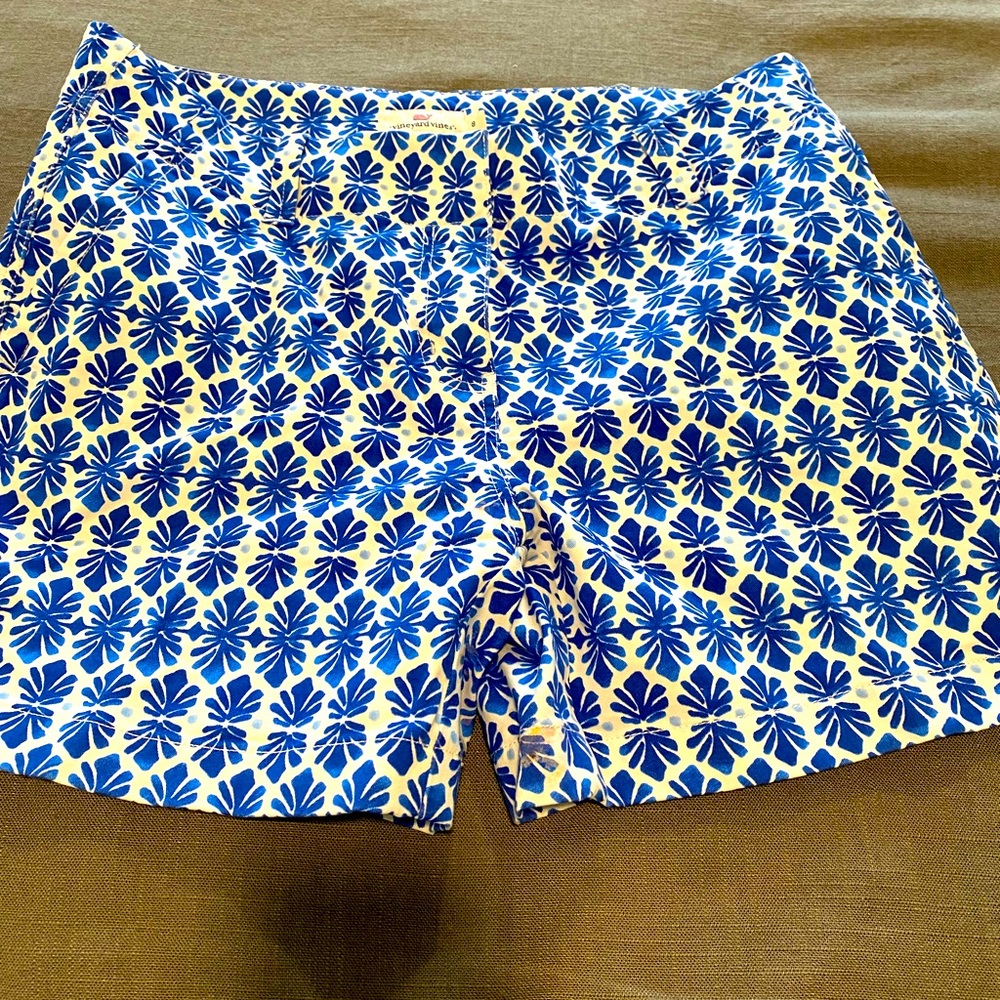 Vineyard vines shorts